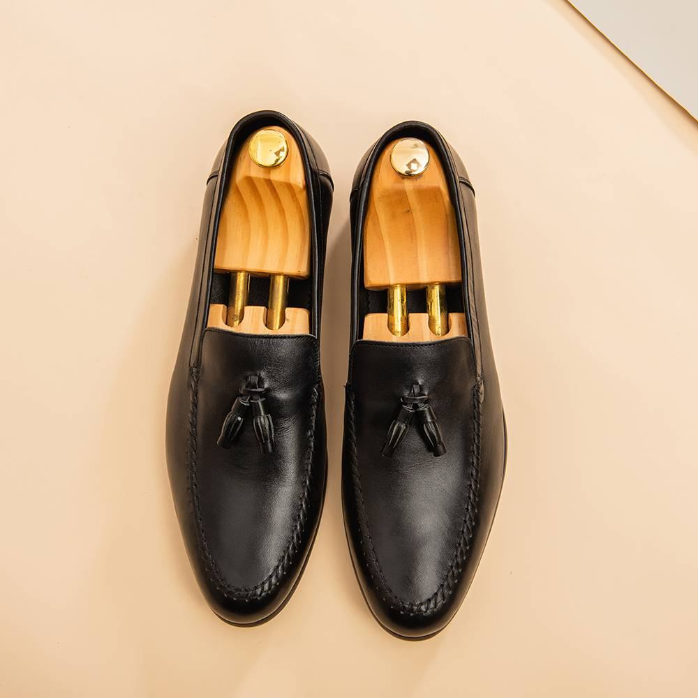 Giày lười viền dây quả chuông thời trang GNTA1911-D