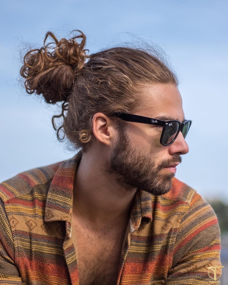 Kiểu tóc man bun cực chất cho mùa hè / Man bun hairstyle - YouTube