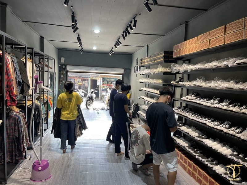 shop giày 2hand chất lượng