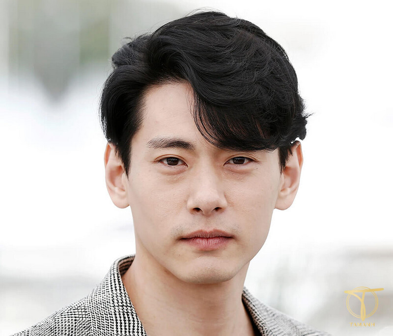 25+ mẫu tóc nam uốn gợn sóng phong cách Hàn Quốc điển trai, ấn tượng
