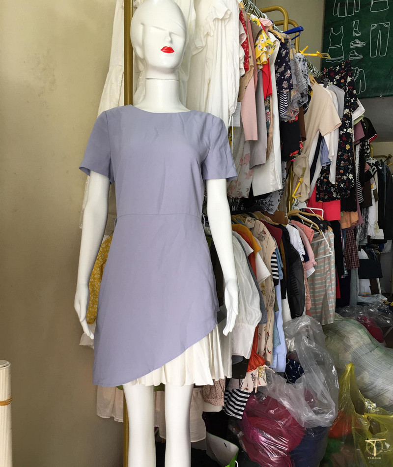 Địa chỉ quyên góp quần áo cũ ở Hà Nội: Sạp hàng S - Nối