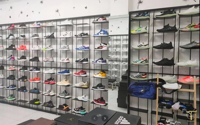 Shop giày đá bóng Adidas chính hãng - Bounty Sneakers