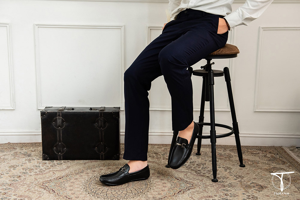 Giày lười là gì? Những lý do giúp giày lười được ưa chuộng 9 Lựa chọn màu sắc và kích cỡ giày lười phù hợp
