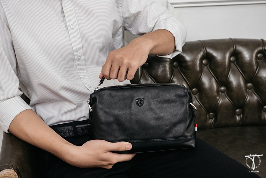Mách nhỏ cách chọn túi xách hợp dáng người chuẩn fashionista 10 Cách chọn túi xách hợp dáng người quả táo