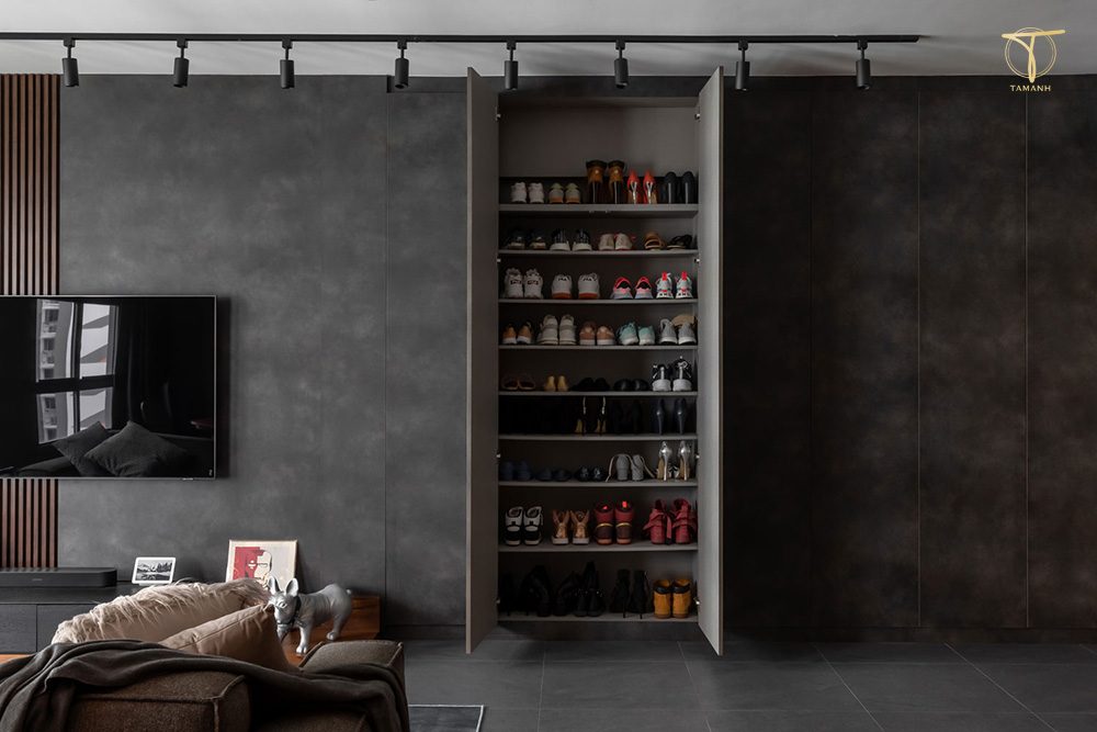 Tủ giày âm tường tiết kiệm không gian
