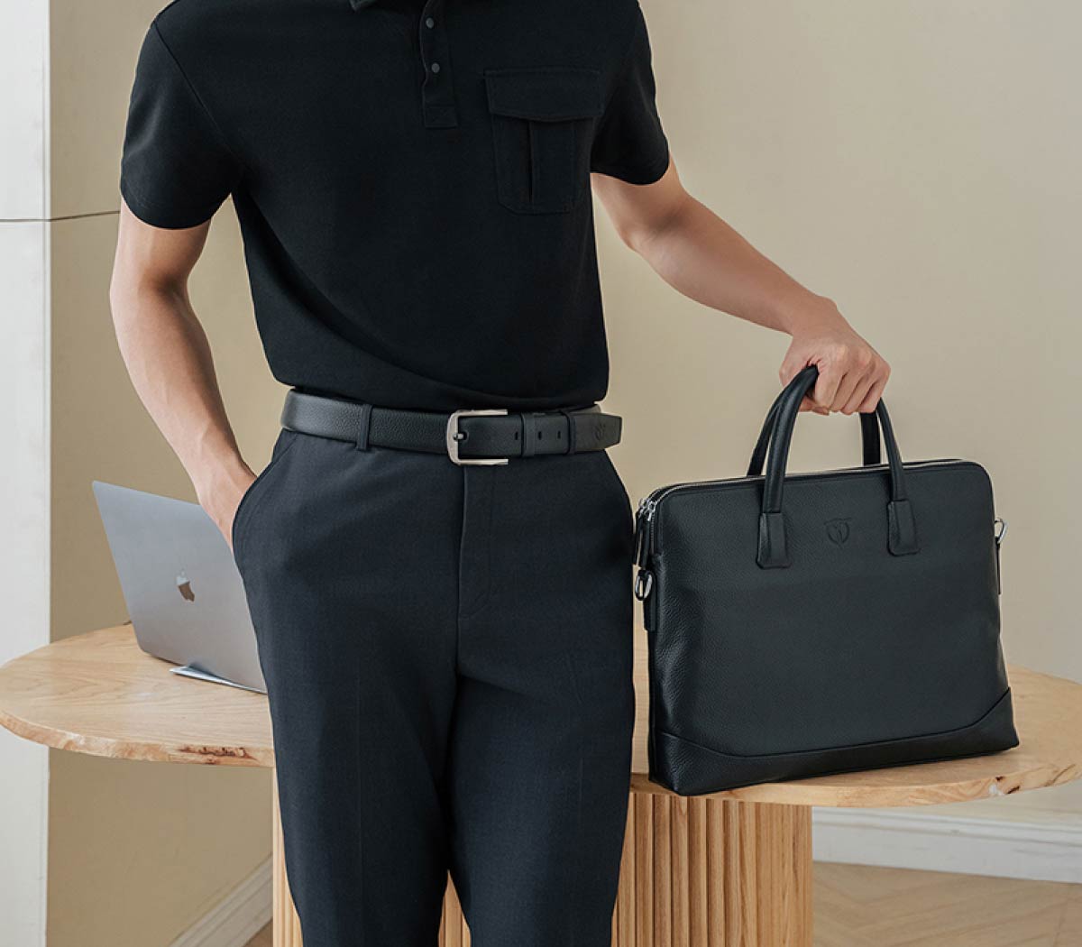 Mách nhỏ cách chọn túi xách hợp dáng người chuẩn fashionista