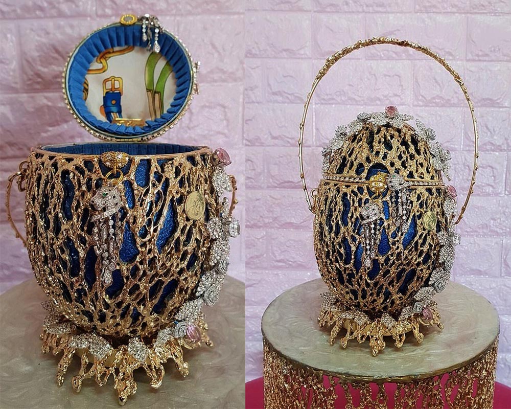 Túi hình quả trứng phục sinh Reborn