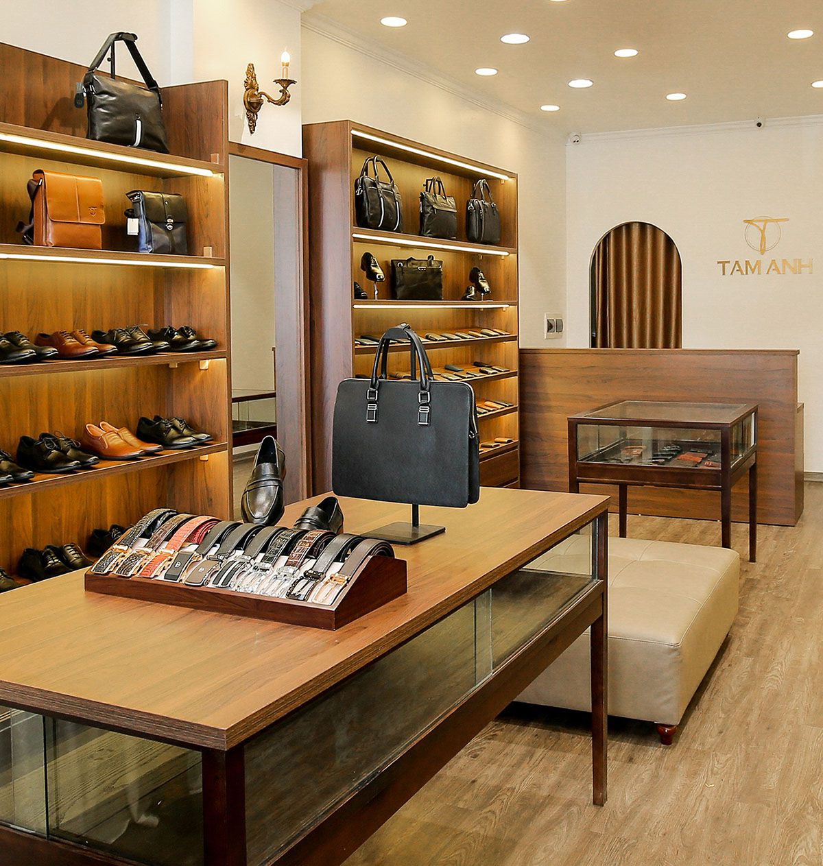 Liên Hệ 1 Liên hệ Đồ Da Tâm Anh